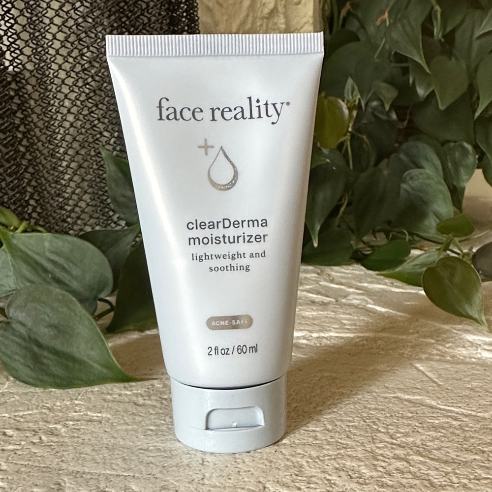Face Reality clearDerma Lightweight Moisturizer - Brand New